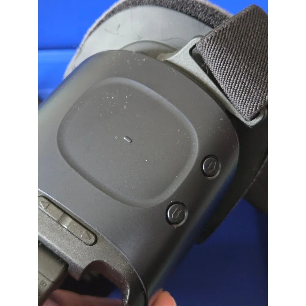 Samsung VR Headset Oculus SM-R323